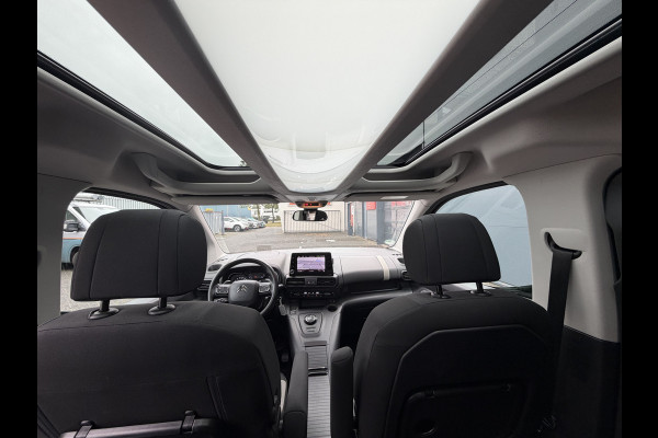Citroën Berlingo 130pk BlueHDI Shine (Trekhaak - Panoramadak - Adaptieve Cruise Controle - Stoelverwarming - Parkeersensoren V+A - Camera - Autom