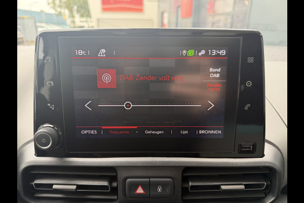 Citroën Berlingo 130pk BlueHDI Shine (Trekhaak - Panoramadak - Adaptieve Cruise Controle - Stoelverwarming - Parkeersensoren V+A - Camera - Autom