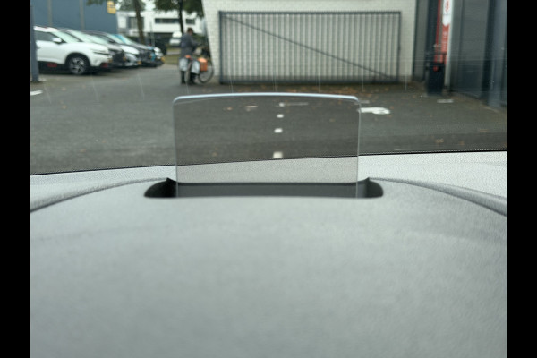 Citroën Berlingo 130pk BlueHDI Shine (Trekhaak - Panoramadak - Adaptieve Cruise Controle - Stoelverwarming - Parkeersensoren V+A - Camera - Autom