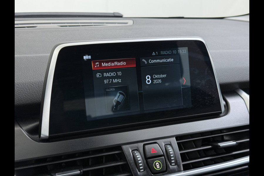 BMW 2 Serie Gran Tourer 218i Automaat Sport Trekhaak Navi Bluetooth Elek.Achterklep Cruise Control Ecc Executive Led Isofix Lmv 17" Regen-Lichtsensor 1.500KG Trekgewicht