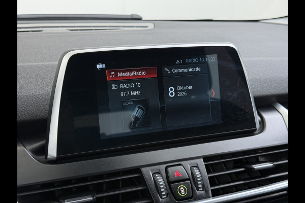 BMW 2 Serie Gran Tourer 218i Automaat Sport Trekhaak Navi Bluetooth Elek.Achterklep Cruise Control Ecc Executive Led Isofix Lmv 17" Regen-Lichtsensor 1.500KG Trekgewicht