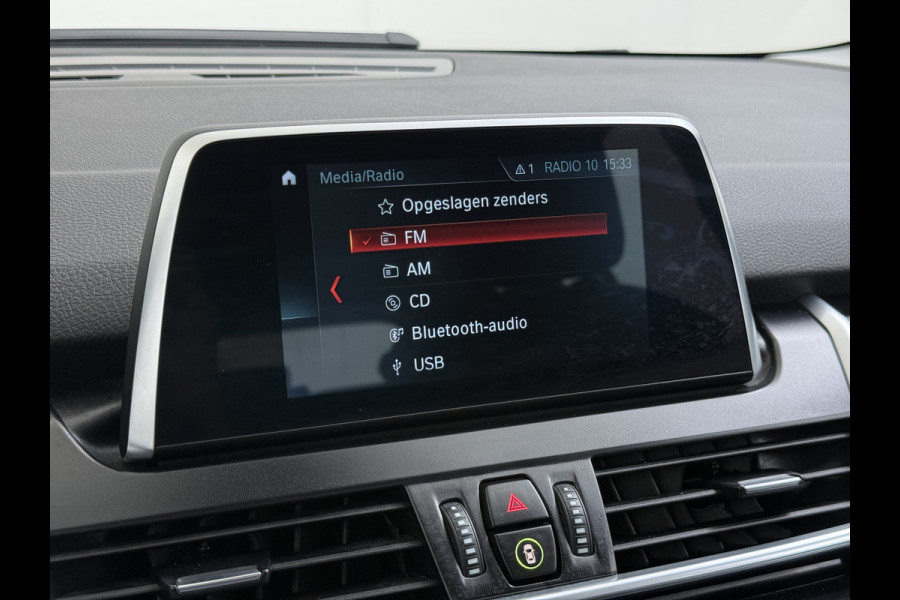 BMW 2 Serie Gran Tourer 218i Automaat Sport Trekhaak Navi Bluetooth Elek.Achterklep Cruise Control Ecc Executive Led Isofix Lmv 17" Regen-Lichtsensor 1.500KG Trekgewicht