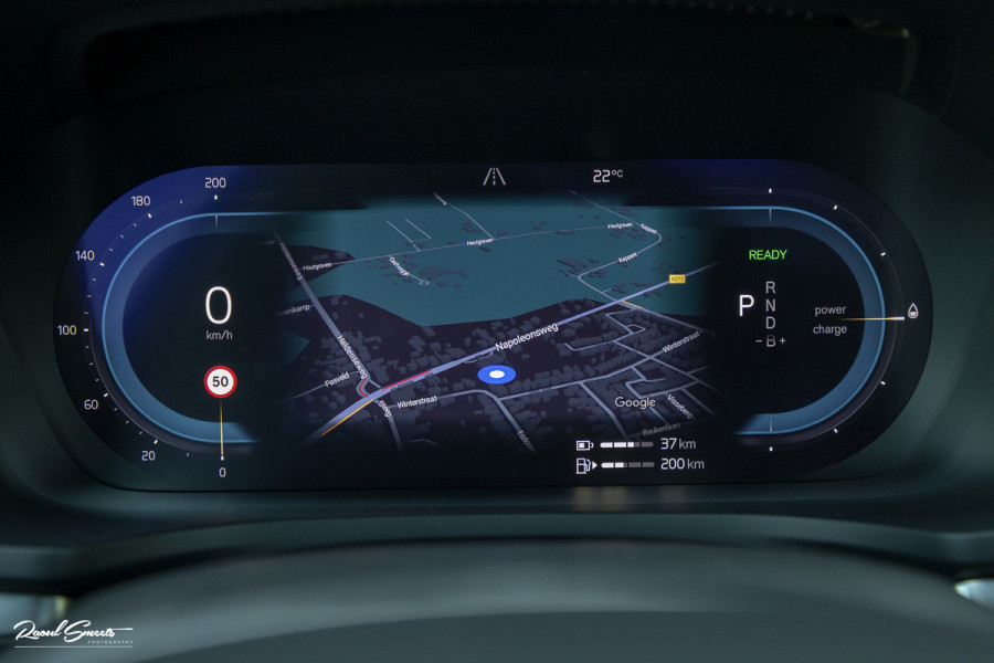 Volvo V60 2.0 T8 Plug-in hybrid AWD Ultimate Dark | Panoramadak | Adaptieve cruise | Blis | Memory | Harman Kardon |