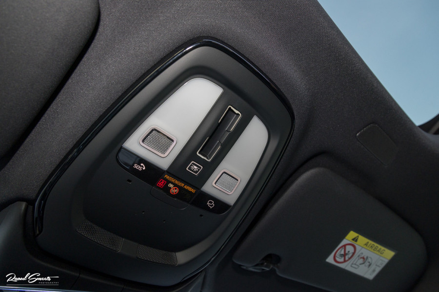Volvo V60 2.0 T8 Plug-in hybrid AWD Ultimate Dark | Panoramadak | Adaptieve cruise | Blis | Memory | Harman Kardon |