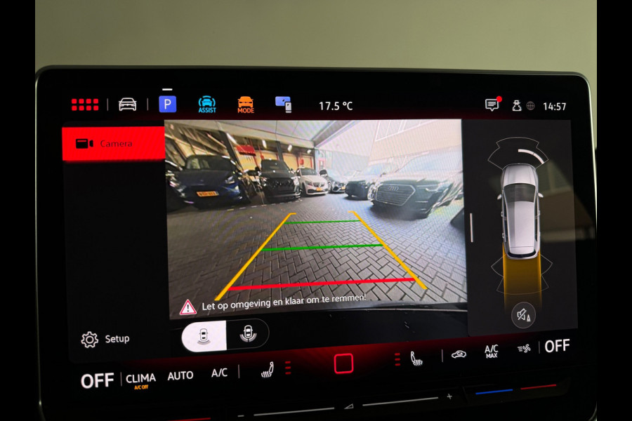 Volkswagen Golf 2.0 TSI GTI Pano|HuD|H/K|Camera|Sfeer|IQ|ACC