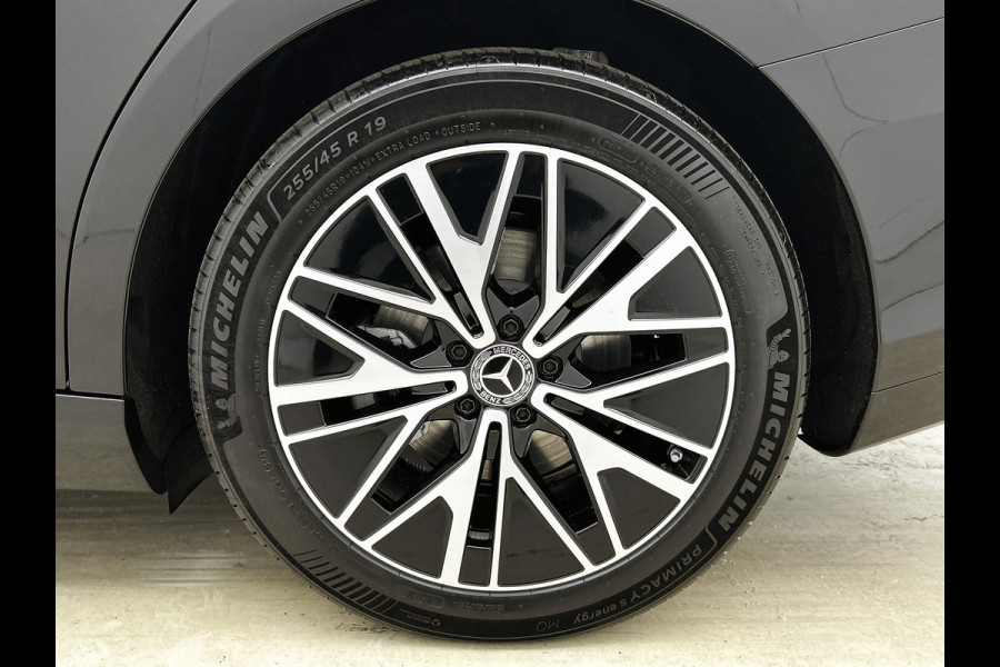 Mercedes-Benz C-Klasse 400 4MATIC Business Solution Luxury 94 kWh | Winterpakket | MBUX Augmented Reality navigatie | Comfortpakket Plus | Massage functie |