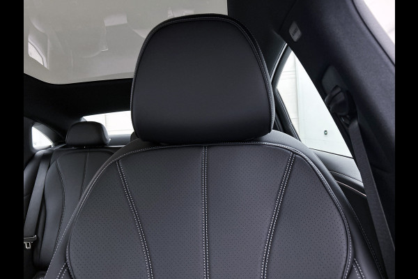 Mercedes-Benz C-Klasse 400 4MATIC Business Solution Luxury 94 kWh | Winterpakket | MBUX Augmented Reality navigatie | Comfortpakket Plus | Massage functie |