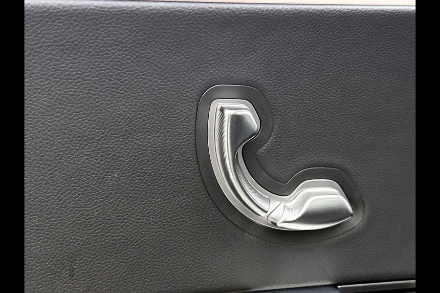 Mercedes-Benz C-Klasse 400 4MATIC Business Solution Luxury 94 kWh | Winterpakket | MBUX Augmented Reality navigatie | Comfortpakket Plus | Massage functie |
