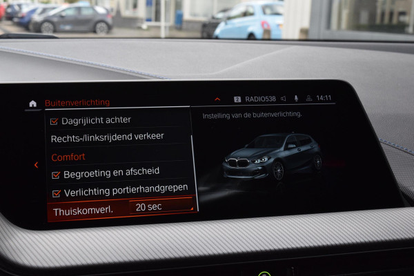 BMW 1-serie 118i|M-Sport|M-stoelen|Elek.klep|18"|Sfeer|Carplay