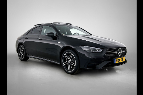 Mercedes-Benz CLA-Klasse 250 e Business Solution AMG Trekhaak | AMG Line | Night Pakket | Panorama Schuif-Kanteldak | Parkeerpakket met achteruitrijcamera | Sfeerverlichting. Inclusief 24 maanden MB Certified garantie voor Europa.