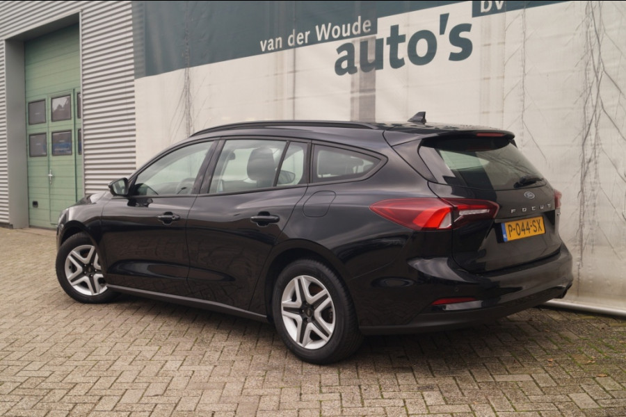 Ford Focus Wagon 1.0 EcoBoost 124pk Hybrid Connected -NAVI-AIRCO-PDC-