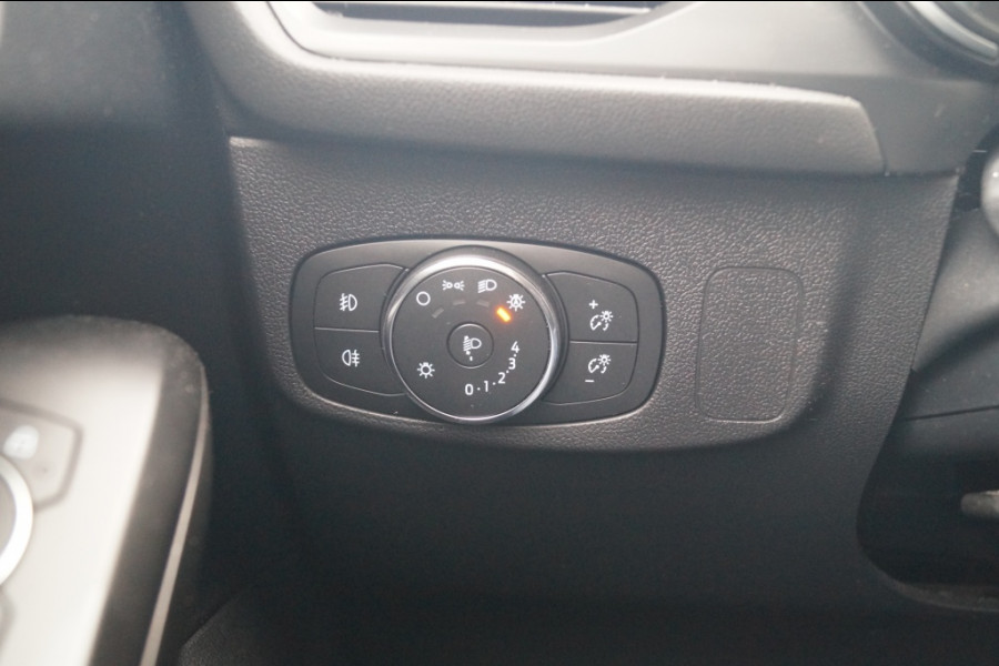 Ford Focus Wagon 1.0 EcoBoost 124pk Hybrid Connected -NAVI-AIRCO-PDC-