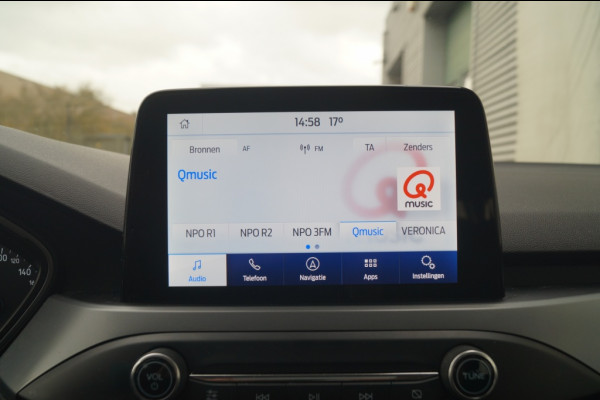 Ford Focus Wagon 1.0 EcoBoost 124pk Hybrid Connected -NAVI-AIRCO-PDC-
