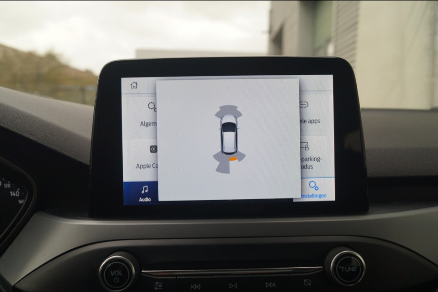 Ford Focus Wagon 1.0 EcoBoost 124pk Hybrid Connected -NAVI-AIRCO-PDC-