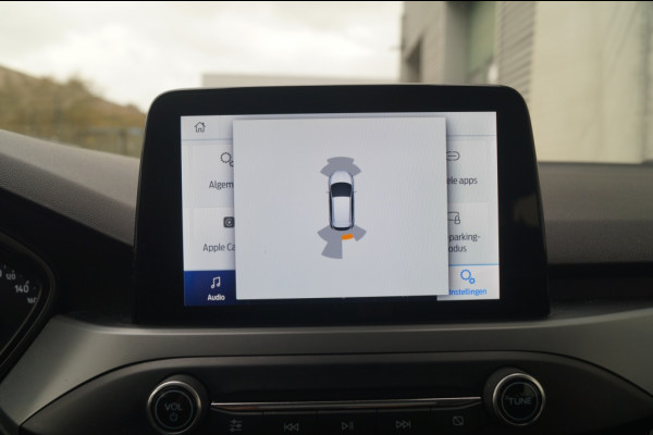 Ford Focus Wagon 1.0 EcoBoost 124pk Hybrid Connected -NAVI-AIRCO-PDC-