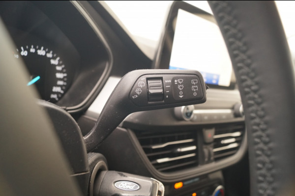 Ford Focus Wagon 1.0 EcoBoost 124pk Hybrid Connected -NAVI-AIRCO-PDC-