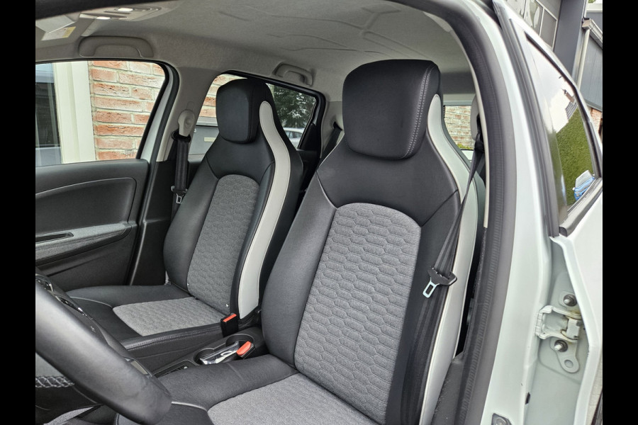Renault ZOE R135 Intens 52 kWh Koopaccu! SOH 94%! LED! Camera! NAP! Airco/Clima! PDC! Cruise Control! Navigatie!