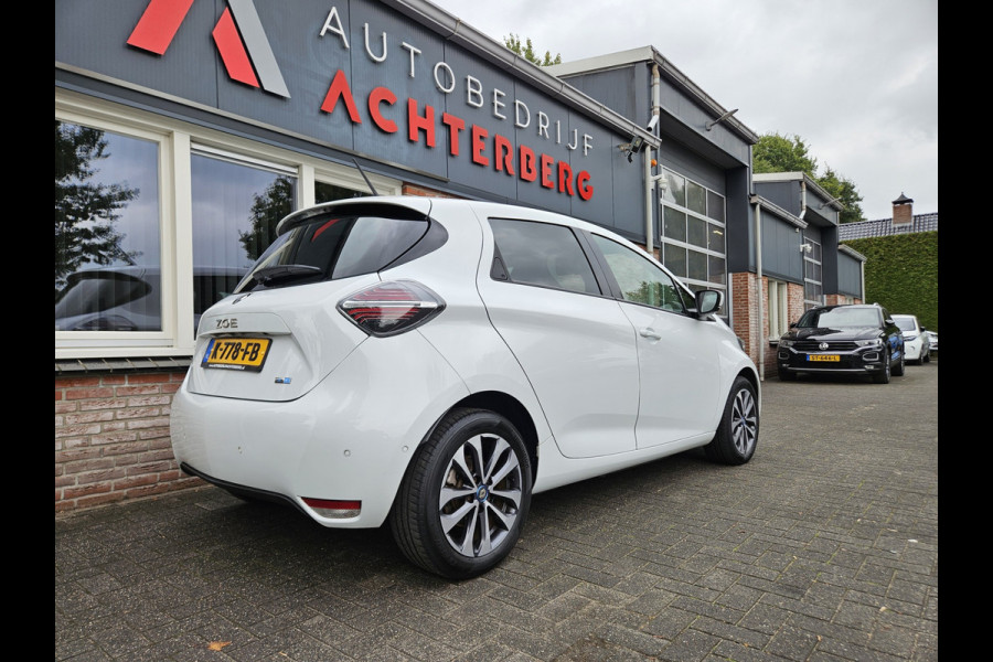 Renault ZOE R135 Intens 52 kWh Koopaccu! SOH 94%! LED! Camera! NAP! Airco/Clima! PDC! Cruise Control! Navigatie!