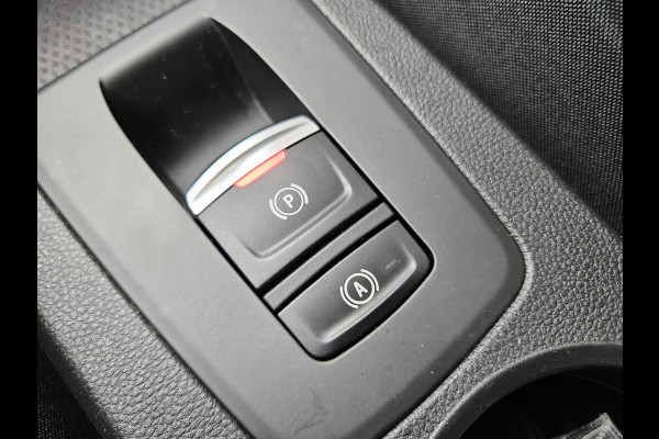 Renault ZOE R135 Intens 52 kWh Koopaccu! SOH 94%! LED! Camera! NAP! Airco/Clima! PDC! Cruise Control! Navigatie!