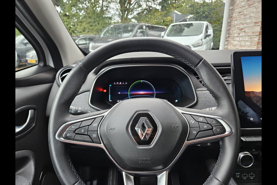 Renault ZOE R135 Intens 52 kWh Koopaccu! SOH 94%! LED! Camera! NAP! Airco/Clima! PDC! Cruise Control! Navigatie!