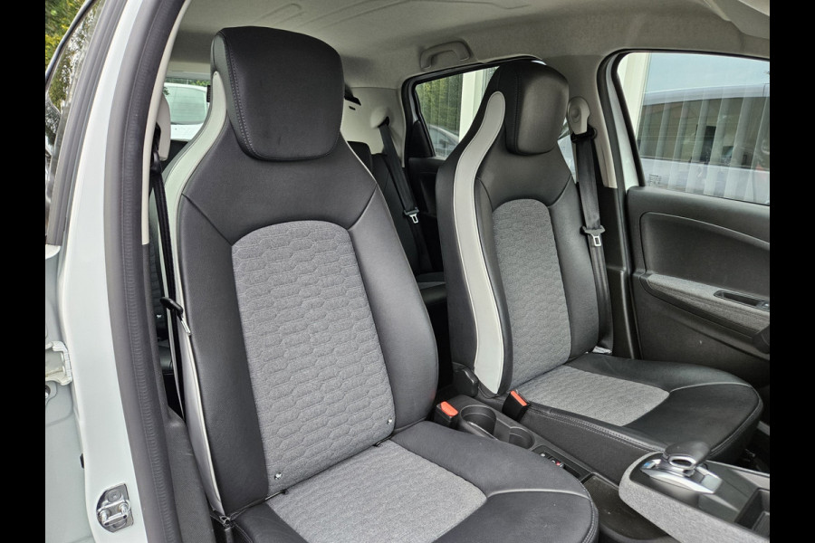 Renault ZOE R135 Intens 52 kWh Koopaccu! SOH 94%! LED! Camera! NAP! Airco/Clima! PDC! Cruise Control! Navigatie!