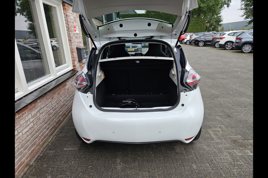 Renault ZOE R135 Intens 52 kWh Koopaccu! SOH 94%! LED! Camera! NAP! Airco/Clima! PDC! Cruise Control! Navigatie!