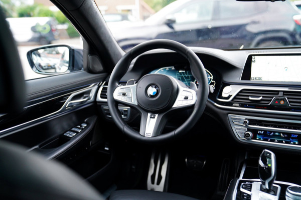 BMW 7 Serie 745e High Executive | Massage | Softclose | Achterbankverwarming | 360 | Head Up Display | Carplay