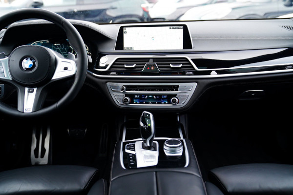 BMW 7 Serie 745e High Executive | Massage | Softclose | Achterbankverwarming | 360 | Head Up Display | Carplay