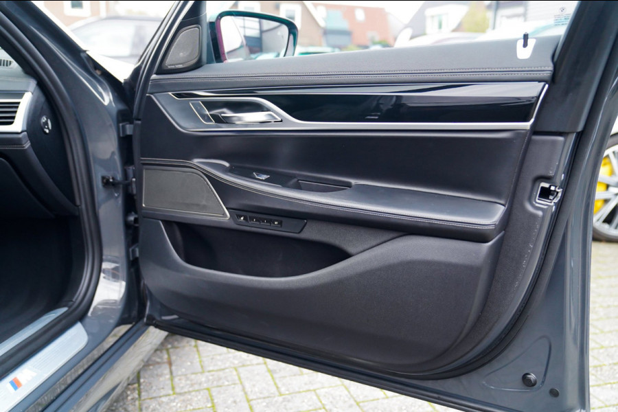 BMW 7 Serie 745e High Executive | Massage | Softclose | Achterbankverwarming | 360 | Head Up Display | Carplay