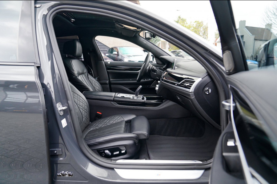 BMW 7 Serie 745e High Executive | Massage | Softclose | Achterbankverwarming | 360 | Head Up Display | Carplay