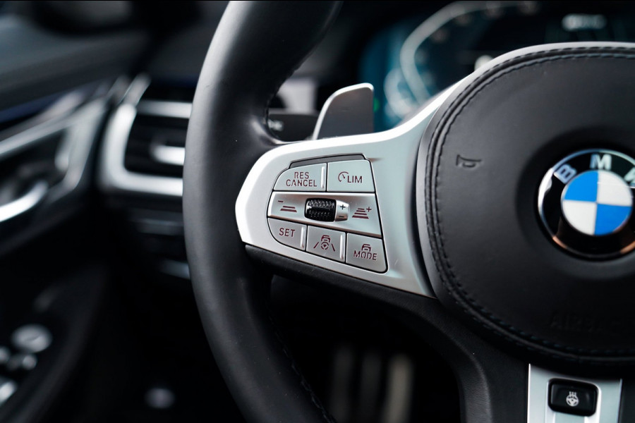 BMW 7 Serie 745e High Executive | Massage | Softclose | Achterbankverwarming | 360 | Head Up Display | Carplay