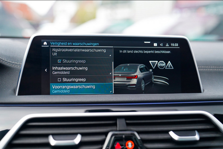 BMW 7 Serie 745e High Executive | Massage | Softclose | Achterbankverwarming | 360 | Head Up Display | Carplay