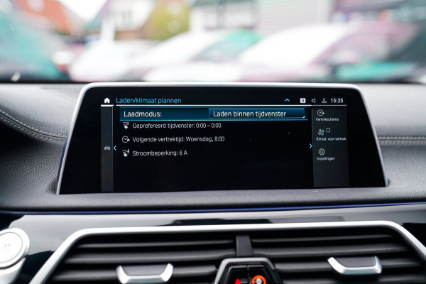 BMW 7 Serie 745e High Executive | Massage | Softclose | Achterbankverwarming | 360 | Head Up Display | Carplay