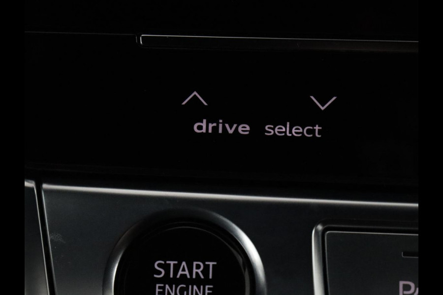 Audi A6 Avant 50 TFSI e quattro 3x S-line | SOH 94,5% | Panoramadak | Half leder | Trekhaak | Stoelverwarming | B&O Sound | Head-up | Camera | Park assist | Carplay