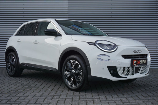 Fiat 600 Hybrid La Prima | Stoel massage | Carplay | Keyless