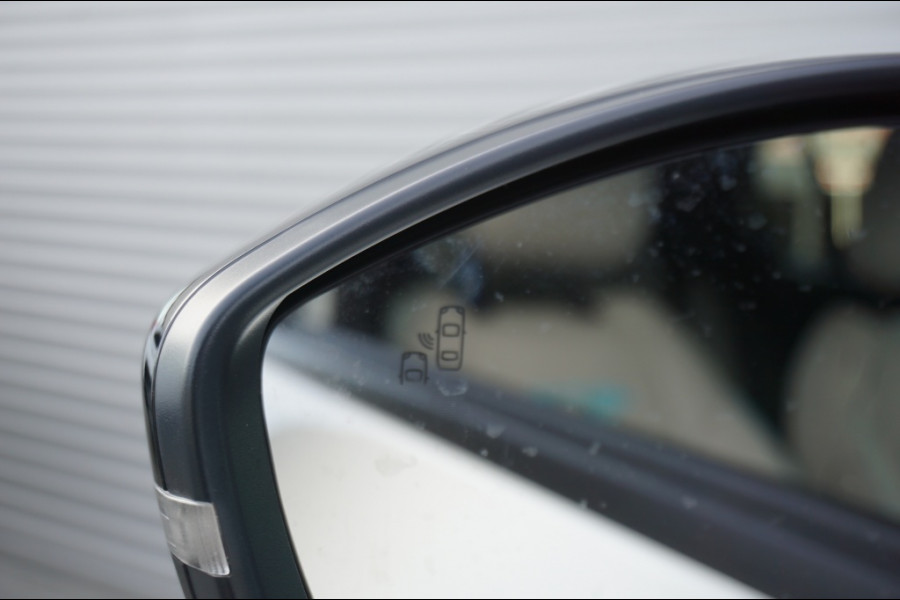 Fiat 600 Hybrid La Prima | Stoel massage | Carplay | Keyless