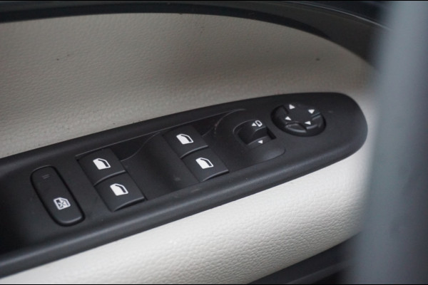 Fiat 600 Hybrid La Prima | Stoel massage | Carplay | Keyless