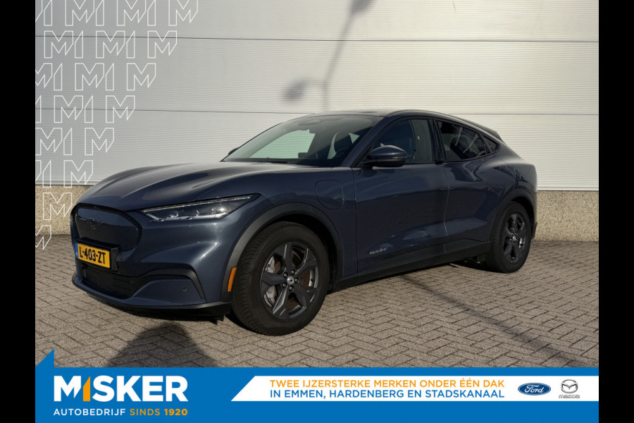 Ford Mustang Mach-E RWD 75 kWh TREKHAAK!