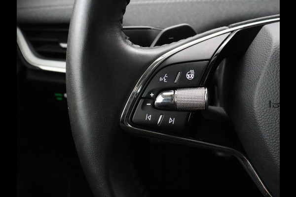 Škoda ENYAQ iV 60 SOH 91,2% | Adaptive cruise | Stuur/stoel verwarming | Trekhaak | Camera | Sfeerverlichting |