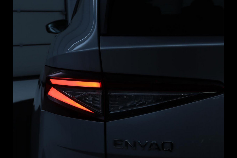 Škoda ENYAQ iV 60 SOH 91,2% | Adaptive cruise | Stuur/stoel verwarming | Trekhaak | Camera | Sfeerverlichting |