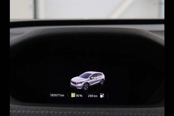 Škoda ENYAQ iV 60 SOH 91,2% | Adaptive cruise | Stuur/stoel verwarming | Trekhaak | Camera | Sfeerverlichting |