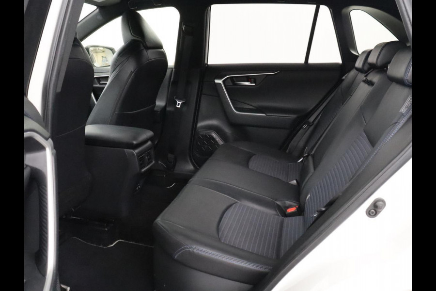 Toyota RAV4 2.5 Hybrid Bi-Tone | Navigatie | Camera | Stoelverwarming | LED |
