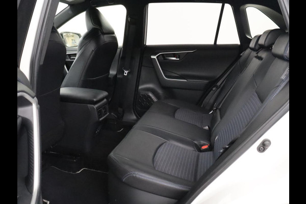 Toyota RAV4 2.5 Hybrid Bi-Tone | Navigatie | Camera | Stoelverwarming | LED |