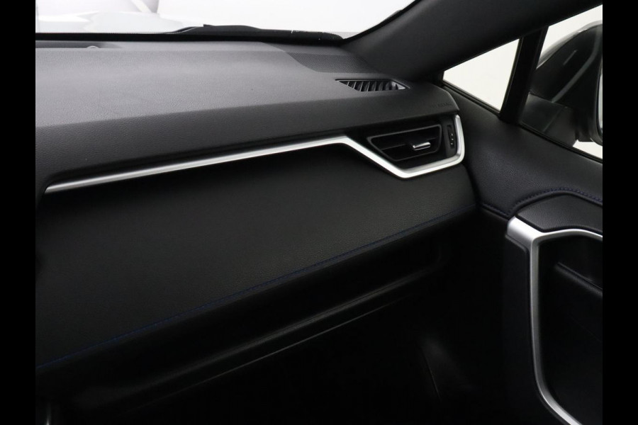 Toyota RAV4 2.5 Hybrid Bi-Tone | Navigatie | Camera | Stoelverwarming | LED |
