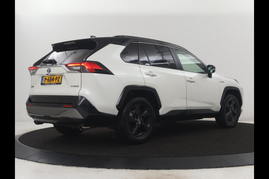 Toyota RAV4 2.5 Hybrid Bi-Tone | Navigatie | Camera | Stoelverwarming | LED |