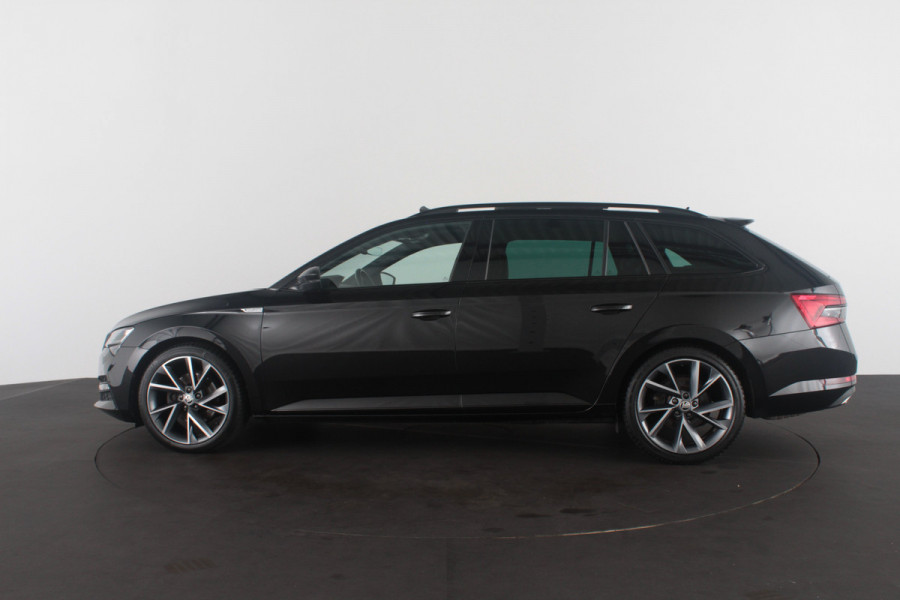 Škoda Superb Combi 2.0 TDI SportLine > 200pk/Pano.schuif/19 Inch/Stoelverwarming/All-season...