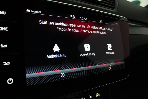 Škoda Superb Combi 2.0 TDI SportLine > 200pk/Pano.schuif/19 Inch/Stoelverwarming/All-season...