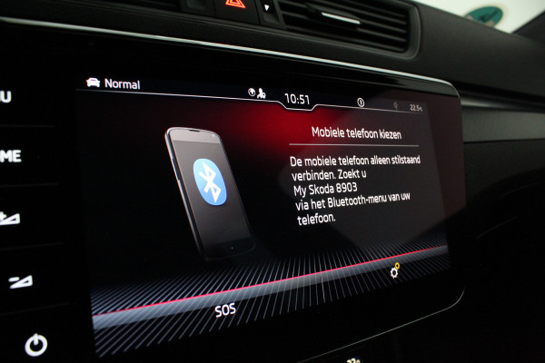 Škoda Superb Combi 2.0 TDI SportLine > 200pk/Pano.schuif/19 Inch/Stoelverwarming/All-season...