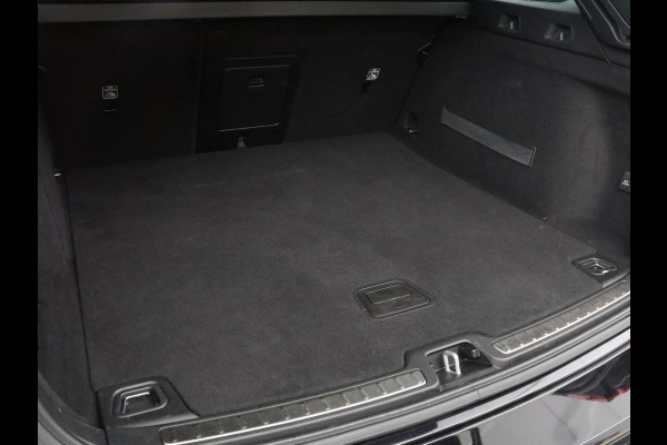 Volvo V60 2.0 T6 AWD Inscription | 310PK | Pano.dak | Trekhaak | Stuur/stoel verwarming | Head-up display | Adaptive Cruise control | Carplay | Memory | Harman Kardon |