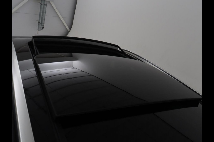 Volvo V60 2.0 T6 AWD Inscription | 310PK | Pano.dak | Trekhaak | Stuur/stoel verwarming | Head-up display | Adaptive Cruise control | Carplay | Memory | Harman Kardon |